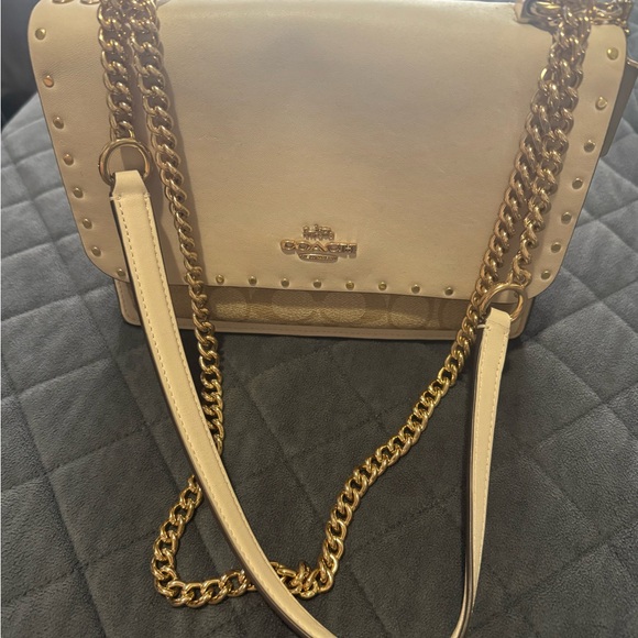 Coach Cream Shoulder Bag - Picture 3 of 14